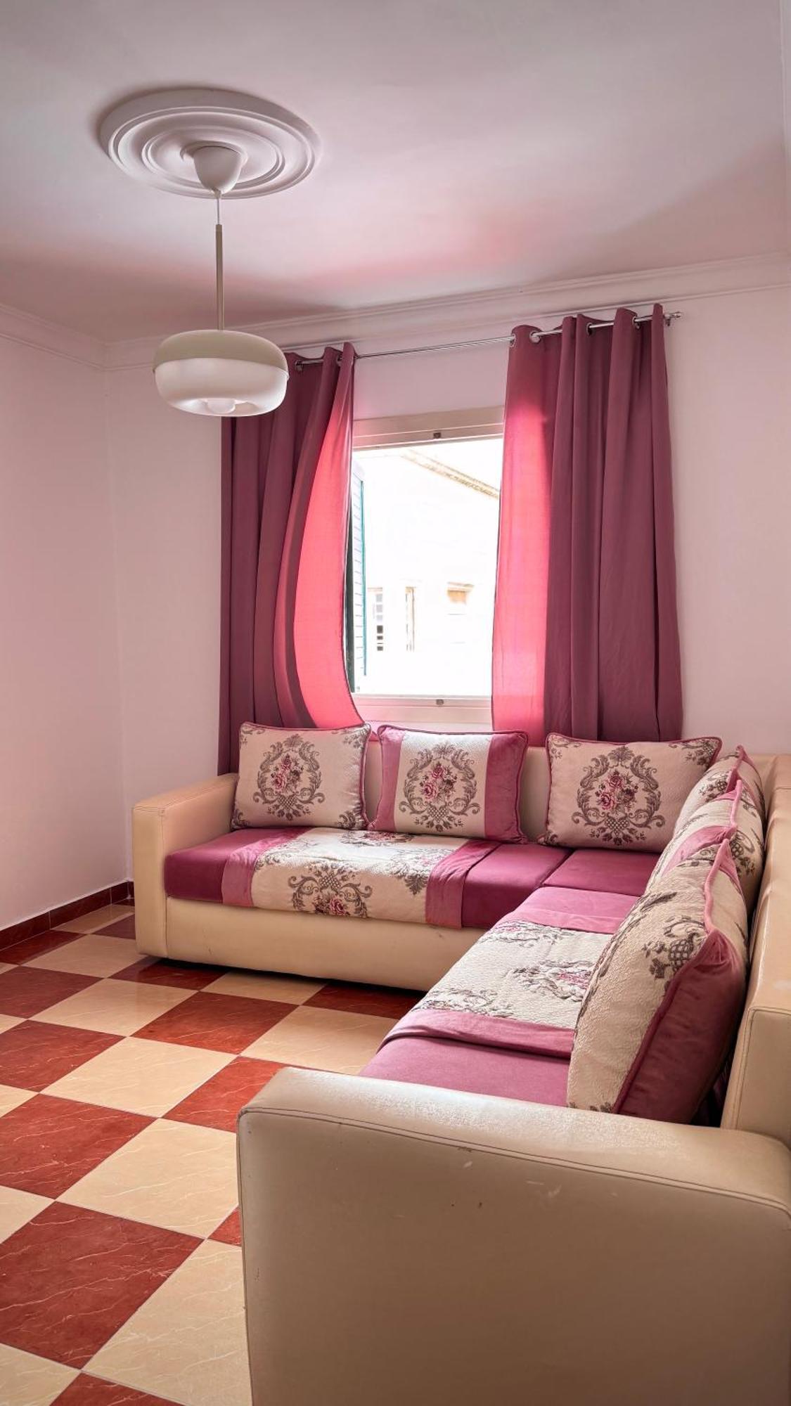 Joli Appart Avec Terrasse Au Centre Ville Тетуан Экстерьер фото